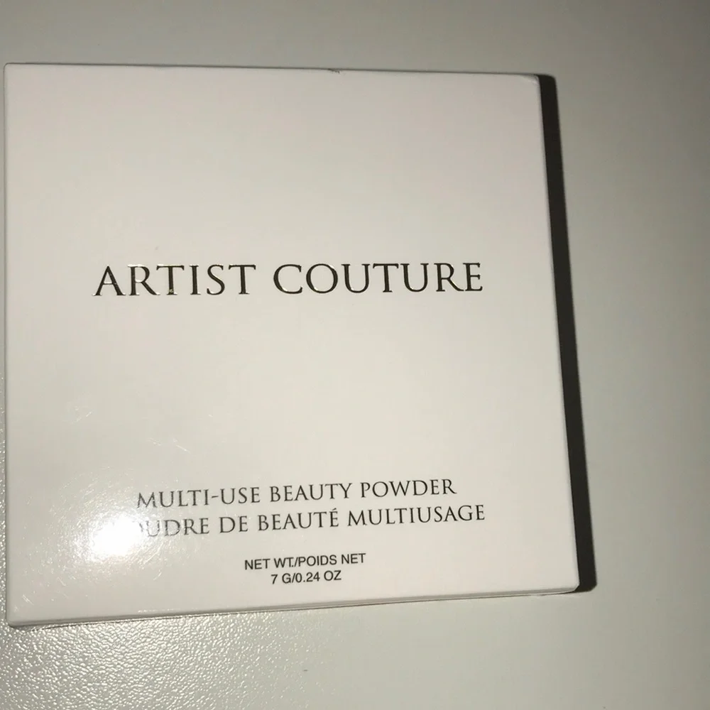 New Artist Couture Multi-Use Beauty Powder crème brûlée
